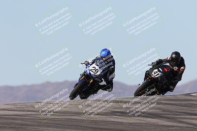 media/Dec-07-2025-CVMA (Sun) [[3e7d2de5dc]]/Race 7-Formula Lightweight Twins Shootout/